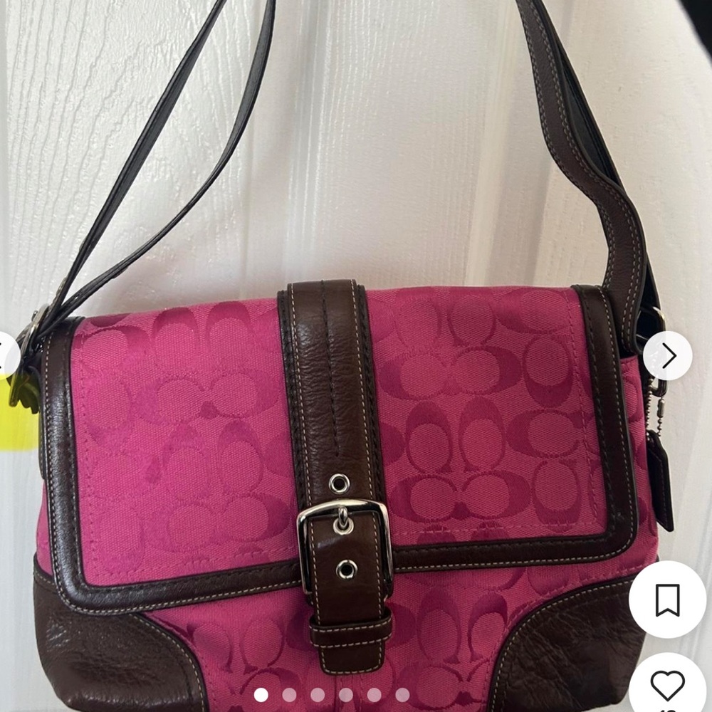 Vintage Coach rare to find Pink and Brown Shoulder Bag perfect conditions